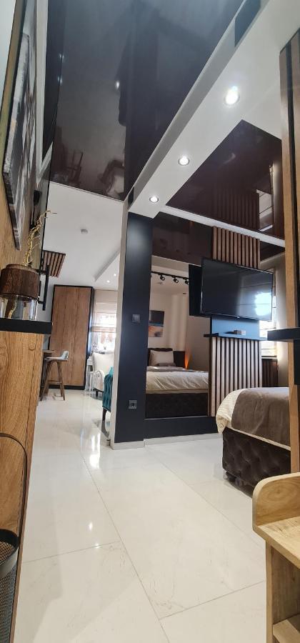 Design Apartment Platinium Spa Lux 5 Star "Havana" Completely Private Wellness & Spa Free Included Sauna & Jacuzzi & Salt Wall & Fire Place & 3D Ceilings & Business Wifi & Netflix & Keyless Code Entry & Full Smart App & Secure 2 Parking Place Ćuprija Exteriör bild