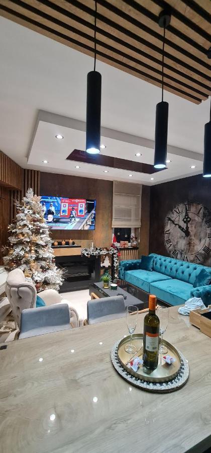 Design Apartment Platinium Spa Lux 5 Star "Havana" Completely Private Wellness & Spa Free Included Sauna & Jacuzzi & Salt Wall & Fire Place & 3D Ceilings & Business Wifi & Netflix & Keyless Code Entry & Full Smart App & Secure 2 Parking Place Ćuprija Exteriör bild
