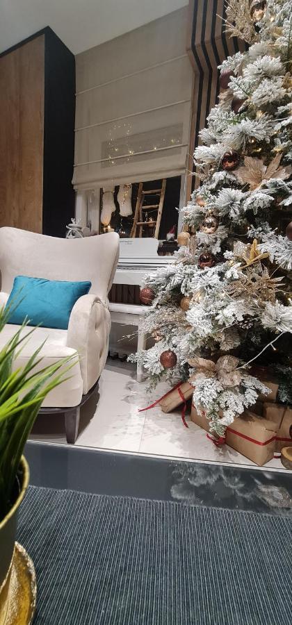 Design Apartment Platinium Spa Lux 5 Star "Havana" Completely Private Wellness & Spa Free Included Sauna & Jacuzzi & Salt Wall & Fire Place & 3D Ceilings & Business Wifi & Netflix & Keyless Code Entry & Full Smart App & Secure 2 Parking Place Ćuprija Exteriör bild