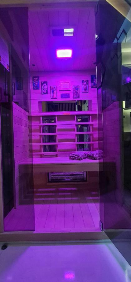 Design Apartment Platinium Spa Lux 5 Star "Havana" Completely Private Wellness & Spa Free Included Sauna & Jacuzzi & Salt Wall & Fire Place & 3D Ceilings & Business Wifi & Netflix & Keyless Code Entry & Full Smart App & Secure 2 Parking Place Ćuprija Exteriör bild
